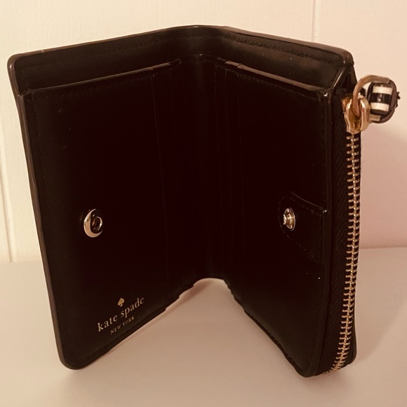 Kate Spade small zip around wallet. Black and white trim. - Picture 11 of 13
